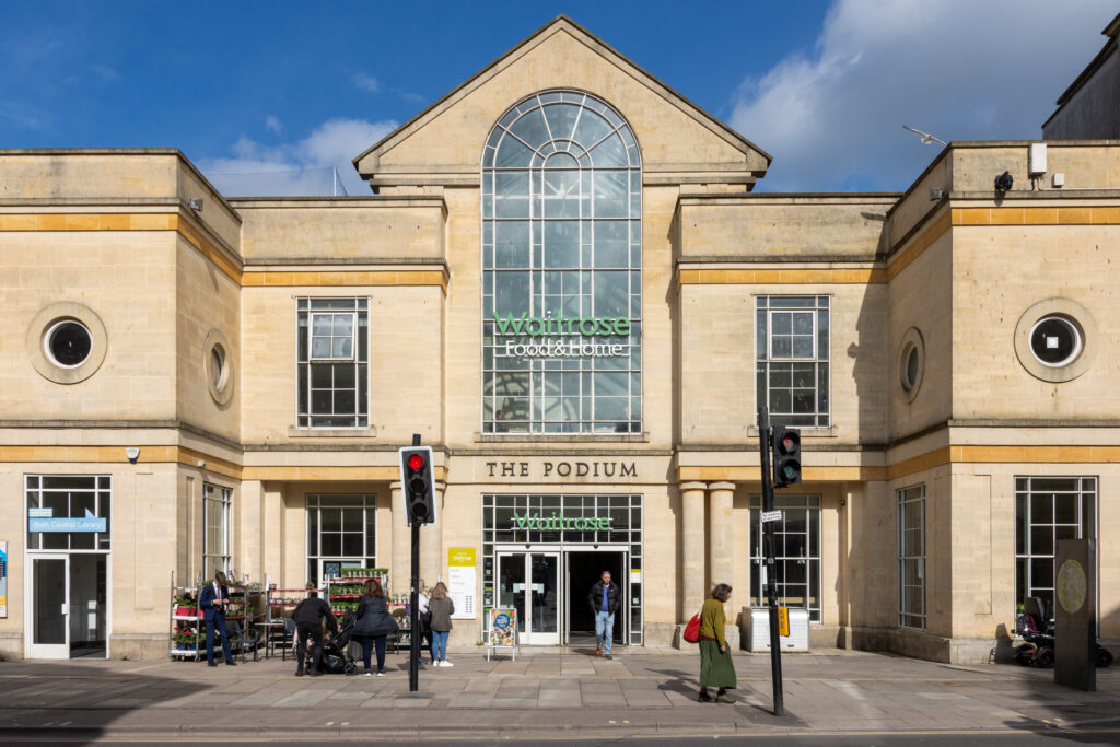 At Bath 2023 001.jpg